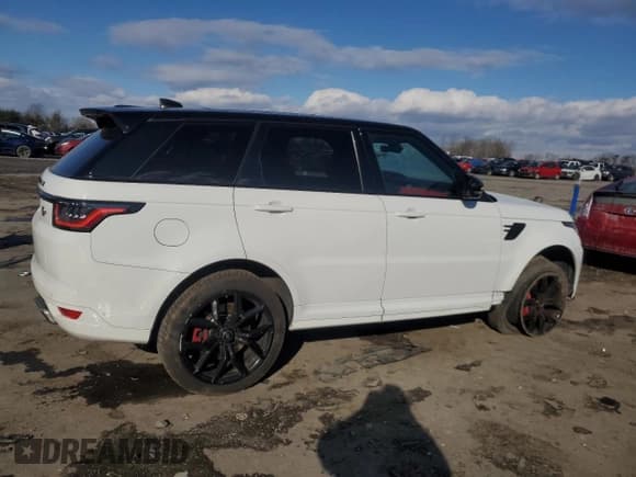 ✅ 2020 Land Rover Range Rover Sport SVR • VIN: SALWZ2RE8LA744530 • Lot: 41505315. Wystawiony na Copart z przebiegiem 33 128 mil. Bezpłatny archiwum sprzedaży aukcyjnych z USA i szczegółowy raport historii pojazdu na DreamBid. Zdjęcie 3.
