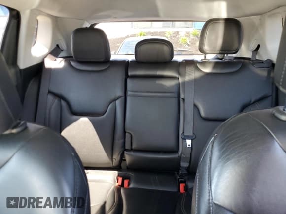 ✅ 2018 Jeep Compass Limited • VIN: 3C4NJDCB9JT456753 • Lot: 55836405. Listed on Copart with 50,858 mi. Free auction sales archive from the USA and detailed vehicle history report at DreamBid. Image 10.