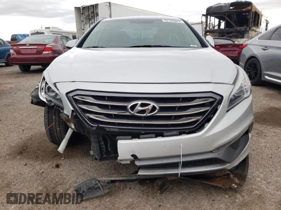 ✅ 2017 Hyundai Sonata Sport • VIN: 5NPE34AF5HH582201 • Лот: 45700803. Опубликован ранее на Copart с пробегом 105 843 миль. Бесплатный доступ к архиву аукционных продаж из США и подробный отчёт об истории автомобиля на DreamBid. Изображение 5.