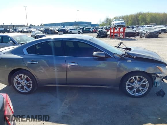 ✅ 2014 Nissan Maxima SV • VIN: 1N4AA5AP6EC448359 • Lot: 42225559. Listed on IAAI with Not provided. Free auction sales archive from the USA and detailed vehicle history report at DreamBid. Image 12.