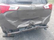 ✅ 2015 Toyota RAV4 Limited • VIN: 2T3DFREV5FW380479 • Lot: 42464096. Wystawiony na IAAI z przebiegiem 81 803 mil. Bezpłatny archiwum sprzedaży aukcyjnych z USA i szczegółowy raport historii pojazdu na DreamBid. Zdjęcie 6.