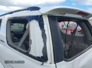 ✅ 2005 Toyota Sequoia Limited • VIN: 5TDZT38A45S242842 • Lot: 42858801. Wystawiony na IAAI z przebiegiem 234 565 mil. Bezpłatny archiwum sprzedaży aukcyjnych z USA i szczegółowy raport historii pojazdu na DreamBid. Zdjęcie 6.