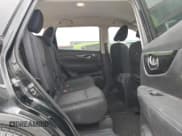 ✅ 2019 Nissan Rogue SV • VIN: KNMAT2MT3KP559970 • Lot: 82574535. Wystawiony na Copart z przebiegiem 167 095 mil. Bezpłatny archiwum sprzedaży aukcyjnych z USA i szczegółowy raport historii pojazdu na DreamBid. Zdjęcie 10.