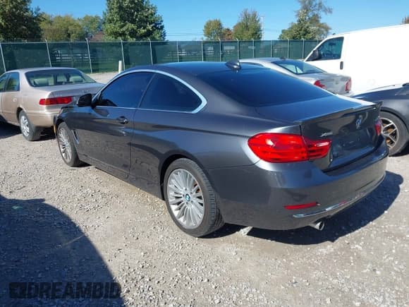 ✅ 2015 BMW 4 Series 428i xDrive • VIN: WBA3N5C54FK198479 • Lot: 43418016. Wystawiony na IAAI z przebiegiem 118 967 mil. Bezpłatny archiwum sprzedaży aukcyjnych z USA i szczegółowy raport historii pojazdu na DreamBid. Zdjęcie 3.