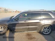 ✅ 2015 Jeep Grand Cherokee Summit • VIN: 1C4RJFJTXFC662420 • Лот: 42874366. Опубликован ранее на IAAI с пробегом Не указан. Бесплатный доступ к архиву аукционных продаж из США и подробный отчёт об истории автомобиля на DreamBid. Изображение 14.