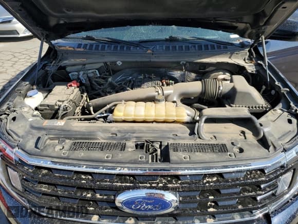 ✅ 2021 Ford Expedition XL • VIN: 1FMJU1FT2MEA54369 • Lot: 71994894. Wystawiony na Copart z przebiegiem 35 094 mil. Bezpłatny archiwum sprzedaży aukcyjnych z USA i szczegółowy raport historii pojazdu na DreamBid. Zdjęcie 12.