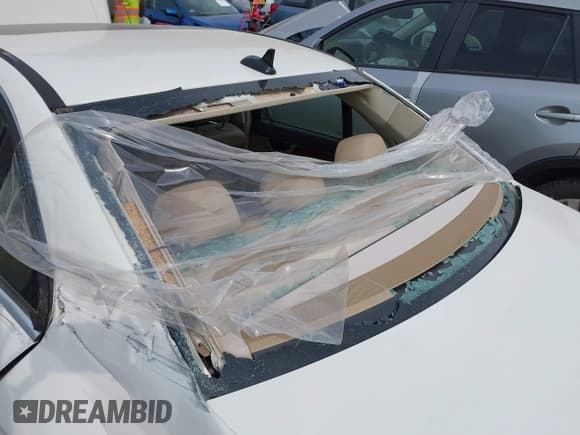 ✅ 2011 Mercedes-Benz C 300 Sport • VIN: WDDGF8BB1BR158412 • Лот: 42483819. Опубликован ранее на IAAI с пробегом 139 784 миль. Бесплатный доступ к архиву аукционных продаж из США и подробный отчёт об истории автомобиля на DreamBid. Изображение 12.