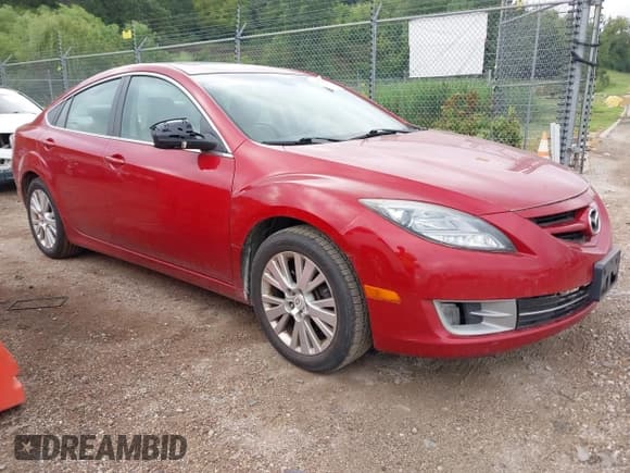 ✅ 2009 Mazda 6 i Grand Touring • VIN: 1YVHP82A395M33552 • Лот: 42962227. Опубликован ранее на IAAI с пробегом 133 999 миль. Бесплатный доступ к архиву аукционных продаж из США и подробный отчёт об истории автомобиля на DreamBid. Изображение 1.