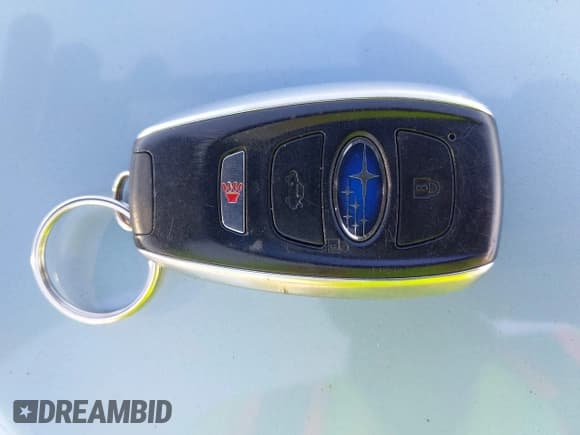 ✅ 2018 Subaru Crosstrek Limited • VIN: JF2GTAMCXJH270566 • Lot: 43820618. Listed on IAAI with 102,994 mi. Free auction sales archive from the USA and detailed vehicle history report at DreamBid. Image 11.