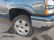 ✅ 2006 Chevrolet Silverado 1500 LT1 • VIN: 2GCEK13Z561329242 • Лот: 43627502. Опубликован ранее на IAAI с пробегом 185 717 миль. Бесплатный доступ к архиву аукционных продаж из США и подробный отчёт об истории автомобиля на DreamBid. Изображение 6.