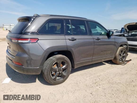 2023 Jeep Grand Cherokee Altitude X with VIN 1C4RJHAG9P8900499, listed as a Copart auction lot 60367755 with 20,491 mi miles and Salvage title. Bid and sale history available at DreamBid. Image 3.