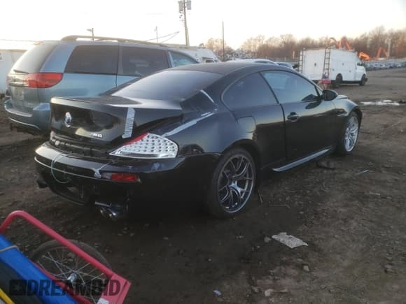 ✅ 2007 BMW 6 Series M6 • VIN: WBSEH93557B798366 • Lot: 63955514. Listed on Copart with 74,843 mi. Free auction sales archive from the USA and detailed vehicle history report at DreamBid. Image 3.