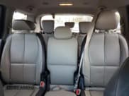 ✅ 2016 Kia Sedona EX • VIN: KNDMC5C13G6155868 • Лот: 86872705. Опубликован ранее на Copart с пробегом 134 599 миль. Бесплатный доступ к архиву аукционных продаж из США и подробный отчёт об истории автомобиля на DreamBid. Изображение 10.