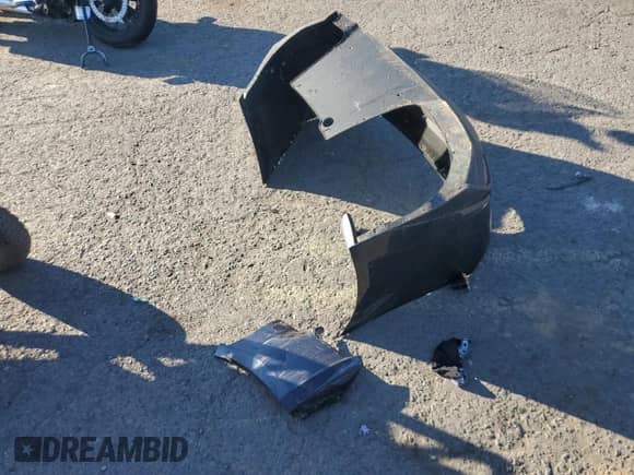 2016 Chevrolet Malibu LT z VIN 1G1ZE5ST5GF341455, wystawiony jako Copart lot #70990505 z przebiegiem 230 845 mil mil oraz Szkoda całkowita • Salvage title. Historia ofert i sprzedaży dostępna na DreamBid. Obrazek 12.