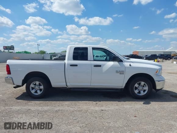 ✅ 2020 Ram 1500 Tradesman • VIN: 1C6RR6FG7LS114713 • Lot: 42227405. Listed on IAAI with 115,012 mi. Free auction sales archive from the USA and detailed vehicle history report at DreamBid. Image 13.