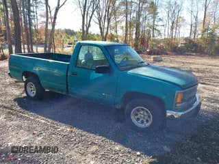 ✅ 1995 Chevrolet Silverado 1500 • VIN: 1GCEC14Z5SZ186726 • Lot: 43684842. Wystawiony na IAAI z przebiegiem 138 240 mil. Bezpłatny archiwum sprzedaży aukcyjnych z USA i szczegółowy raport historii pojazdu na DreamBid. Zdjęcie 1.