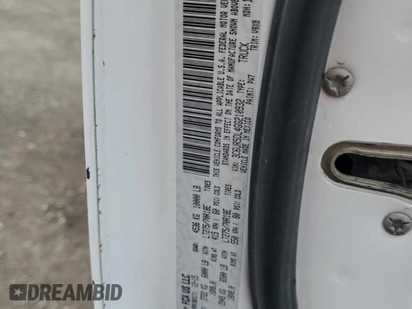 ✅ 2016 Ram 2500 Big Horn • VIN: 3C6UR5DL4GG210932 • Lot: 57209215. Listed on Copart with 204,239 mi. Free auction sales archive from the USA and detailed vehicle history report at DreamBid. Image 12.