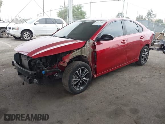 ✅ 2022 Kia Forte GT • VIN: 3KPF44AC6NE435814 • Lot: 42977911. Wystawiony na IAAI z przebiegiem 79 302 mil. Bezpłatny archiwum sprzedaży aukcyjnych z USA i szczegółowy raport historii pojazdu na DreamBid. Zdjęcie 18.
