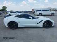 ✅ 2015 Chevrolet Corvette 1LT • VIN: 1G1YB2D7XF5117802 • Lot: 43017939. Wystawiony na IAAI z przebiegiem 54 180 mil. Bezpłatny archiwum sprzedaży aukcyjnych z USA i szczegółowy raport historii pojazdu na DreamBid. Zdjęcie 14.