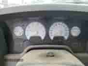 2008 Dodge 1500 ST z VIN 1D7HA16K78J196609, wystawiony jako Copart lot #73120924 z przebiegiem 229 999 mil mil oraz Czysty tytuł • Clean title. Historia ofert i sprzedaży dostępna na DreamBid. Obrazek 9.