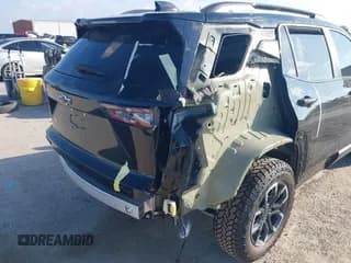 ✅ 2026 Chevrolet Equinox FWD ACTIV • VIN: 3GNAXKEG2TL131950 • Lot: 42992545. Wystawiony na IAAI z przebiegiem 823 mil. Bezpłatny archiwum sprzedaży aukcyjnych z USA i szczegółowy raport historii pojazdu na DreamBid. Zdjęcie 6.