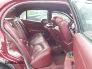 ✅ 1999 Buick Park Avenue • VIN: 1G4CW52K0X4601883 • Lot: 42170730. Listed on IAAI with 118,272 mi. Free auction sales archive from the USA and detailed vehicle history report at DreamBid. Image 8.