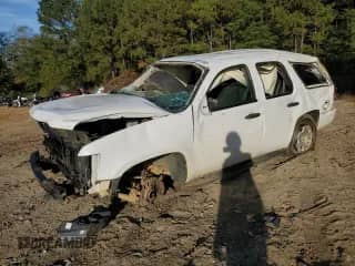 2013 Chevrolet Tahoe Commercial с VIN 1GNLC2E03DR365161, выставлен на аукционе Copart как лот 84981465 с пробегом Не указан миль и Списание • Salvage title. История ставок и продаж доступна на DreamBid. Изображение 1.