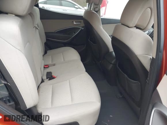 ✅ 2017 Hyundai Santa Fe 2.4L • VIN: 5XYZUDLB9HG462966 • Лот: 43529842. Опубликован ранее на IAAI с пробегом 89 258 миль. Бесплатный доступ к архиву аукционных продаж из США и подробный отчёт об истории автомобиля на DreamBid. Изображение 8.