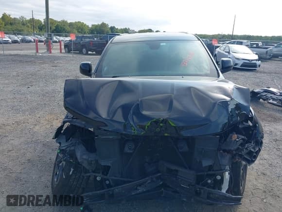 ✅ 2018 Jeep Grand Cherokee Altitude • VIN: 1C4RJFAG7JC465748 • Lot: 43276638. Wystawiony na IAAI z przebiegiem 83 848 mil. Bezpłatny archiwum sprzedaży aukcyjnych z USA i szczegółowy raport historii pojazdu na DreamBid. Zdjęcie 13.