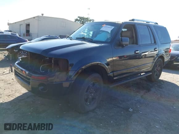 ✅ 2012 Ford Expedition Limited • VIN: 1FMJU1K59CEF06064 • Lot: 43334435. Wystawiony na IAAI z przebiegiem Nie podano. Bezpłatny archiwum sprzedaży aukcyjnych z USA i szczegółowy raport historii pojazdu na DreamBid. Zdjęcie 18.