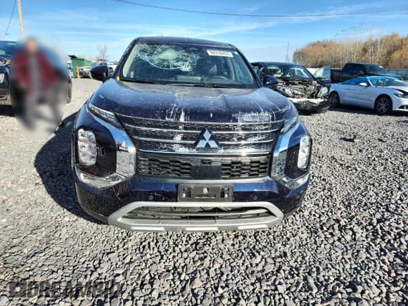 ✅ 2023 Mitsubishi Outlander SE • VIN: JA4J4UA82PZ009237 • Лот: 92210455. Опубликован ранее на Copart с пробегом 23 649 миль. Бесплатный доступ к архиву аукционных продаж из США и подробный отчёт об истории автомобиля на DreamBid. Изображение 5.