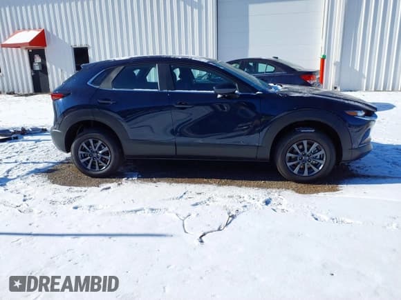 ✅ 2025 Mazda CX-30 S • VIN: 3MVDMBAM6SM763738 • Lot: 41327425. Wystawiony na IAAI z przebiegiem 120 mil. Bezpłatny archiwum sprzedaży aukcyjnych z USA i szczegółowy raport historii pojazdu na DreamBid. Zdjęcie 14.