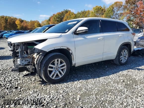✅ 2016 Toyota Highlander LE Plus • VIN: 5TDBKRFHXGS293269 • Lot: 89706135. Wystawiony na Copart z przebiegiem 123 238 mil. Bezpłatny archiwum sprzedaży aukcyjnych z USA i szczegółowy raport historii pojazdu na DreamBid. Zdjęcie 1.