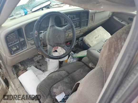 2002 Chevrolet Silverado 1500 LS с VIN 1GCEK14VX2Z209515, выставлен на аукционе Copart как лот 56230974 с пробегом 321 763 миль миль и Списание • Salvage title. История ставок и продаж доступна на DreamBid. Изображение 8.