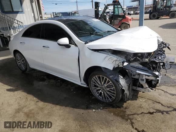 2024 Mercedes-Benz CLA 250 с VIN W1K5J4GB7RN468802, выставлен на аукционе Copart как лот 47618285 с пробегом 7 665 миль миль и Списание • Salvage title. История ставок и продаж доступна на DreamBid. Изображение 4.