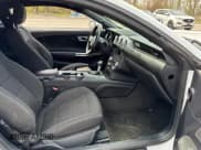 ✅ 2016 Ford Mustang V6 • VIN: 1FA6P8AM6G5336289 • Лот: 52739715. Опубликован ранее на Copart с пробегом 104 909 миль. Бесплатный доступ к архиву аукционных продаж из США и подробный отчёт об истории автомобиля на DreamBid. Изображение 5.