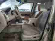 2011 Mercury Mariner z VIN 4M2CN8B78BKJ06091, wystawiony jako Copart lot #55331835 z przebiegiem 167 484 mil mil oraz Czysty tytuł • Clean title. Historia ofert i sprzedaży dostępna na DreamBid. Obrazek 7.