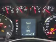 ✅ 2018 Chevrolet Silverado 2500HD Work Truck • VIN: 1GC2CUEG3JZ278451 • Lot: 42074663. Wystawiony na IAAI z przebiegiem 126 972 mil. Bezpłatny archiwum sprzedaży aukcyjnych z USA i szczegółowy raport historii pojazdu na DreamBid. Zdjęcie 15.