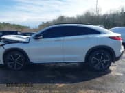 ✅ 2022 Infiniti QX55 Luxe • VIN: 3PCAJ5J33NF102974 • Lot: 41453671. Wystawiony na IAAI z przebiegiem 56 750 mil. Bezpłatny archiwum sprzedaży aukcyjnych z USA i szczegółowy raport historii pojazdu na DreamBid. Zdjęcie 15.