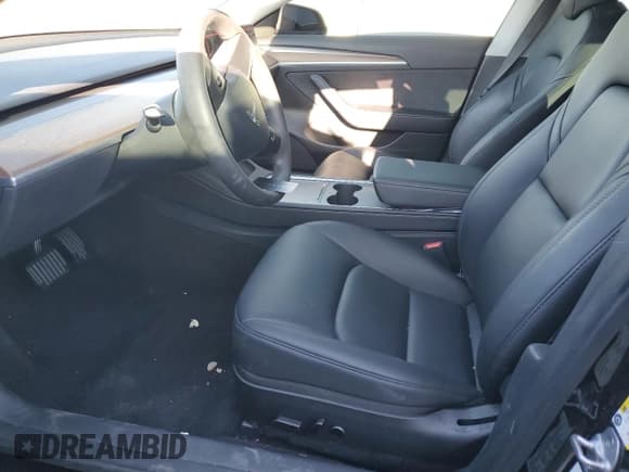 ✅ 2023 Tesla Model 3 • VIN: 5YJ3E1EA0PF619151 • Лот: 72645774. Опубликован ранее на Copart с пробегом 17 725 миль. Бесплатный доступ к архиву аукционных продаж из США и подробный отчёт об истории автомобиля на DreamBid. Изображение 7.