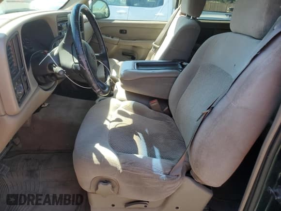 ✅ 2001 Chevrolet Silverado 1500 LS • VIN: 2GCEC19V811269077 • Лот: 58258784. Опубликован ранее на Copart с пробегом 351 155 миль. Бесплатный доступ к архиву аукционных продаж из США и подробный отчёт об истории автомобиля на DreamBid. Изображение 7.