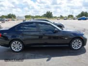 ✅ 2011 BMW 3 Series 328i • VIN: WBAPH7G59BNN03174 • Lot: 43390529. Listed on IAAI with 98,227 mi. Free auction sales archive from the USA and detailed vehicle history report at DreamBid. Image 13.