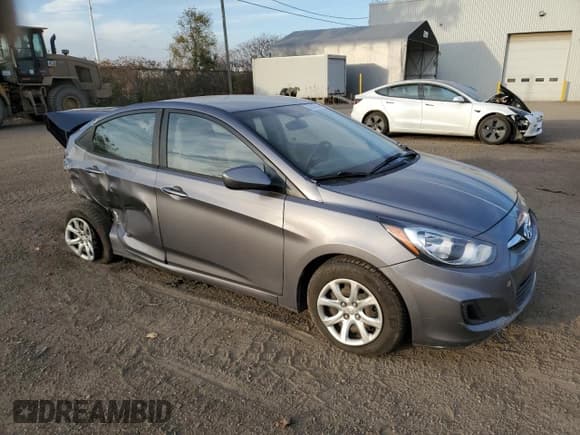 ✅ 2014 Hyundai Accent GLS • VIN: KMHCT4AE5EU748471 • Лот: 78242894. Опубликован ранее на Copart с пробегом 111 404 миль. Бесплатный доступ к архиву аукционных продаж из США и подробный отчёт об истории автомобиля на DreamBid. Изображение 4.