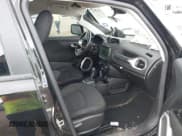 ✅ 2020 Jeep Renegade Altitude • VIN: ZACNJABB3LPL46739 • Lot: 42096169. Listed on IAAI with 63,591 mi. Free auction sales archive from the USA and detailed vehicle history report at DreamBid. Image 5.