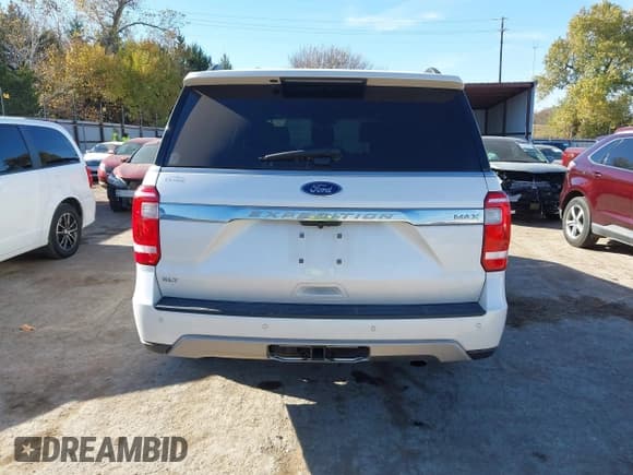 ✅ 2018 Ford Expedition Max XLT • VIN: 1FMJK1JT9JEA15383 • Лот: 43693228. Опубликован ранее на IAAI с пробегом 66 630 миль. Бесплатный доступ к архиву аукционных продаж из США и подробный отчёт об истории автомобиля на DreamBid. Изображение 16.