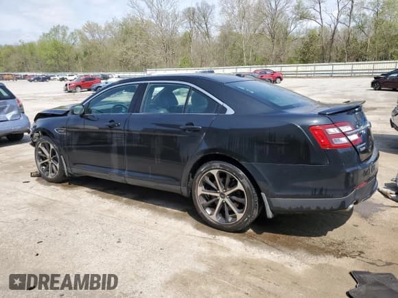✅ 2014 Ford Taurus SHO • VIN: 1FAHP2KT2EG171046 • Lot: 54938865. Wystawiony na Copart z przebiegiem 178 126 mil. Bezpłatny archiwum sprzedaży aukcyjnych z USA i szczegółowy raport historii pojazdu na DreamBid. Zdjęcie 2.