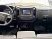 2015 Chevrolet Silverado 2500HD Work Truck с VIN 1GC1KUEG0FF185345, выставлен на аукционе Copart как лот 58501835 с пробегом 194 581 миль миль и Чистый • Clean title. История ставок и продаж доступна на DreamBid. Изображение 9.