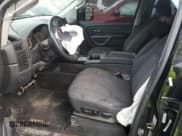 ✅ 2015 Nissan Titan SV • VIN: 1N6AA0EC3FN500196 • Лот: 87245485. Опубликован ранее на Copart с пробегом Не указан. Бесплатный доступ к архиву аукционных продаж из США и подробный отчёт об истории автомобиля на DreamBid. Изображение 7.