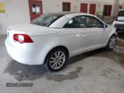✅ 2007 Volkswagen Eos 2.0T • VIN: WVWBA71F17V024791 • Лот: 43581489. Опубликован ранее на IAAI с пробегом 120 222 миль. Бесплатный доступ к архиву аукционных продаж из США и подробный отчёт об истории автомобиля на DreamBid. Изображение 4.