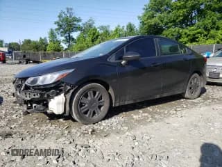 ✅ 2018 Chevrolet Cruze LS • VIN: 1G1BC5SM1J7231018 • Lot: 83925825. Listed on Copart with 106,047 mi. Free auction sales archive from the USA and detailed vehicle history report at DreamBid. Image 1.